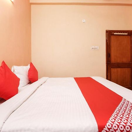 Oyo Hotel Apoorva Deluxe Jaipur Ngoại thất bức ảnh