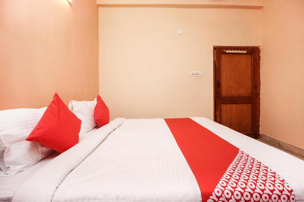 Oyo Hotel Apoorva Deluxe Jaipur Ngoại thất bức ảnh