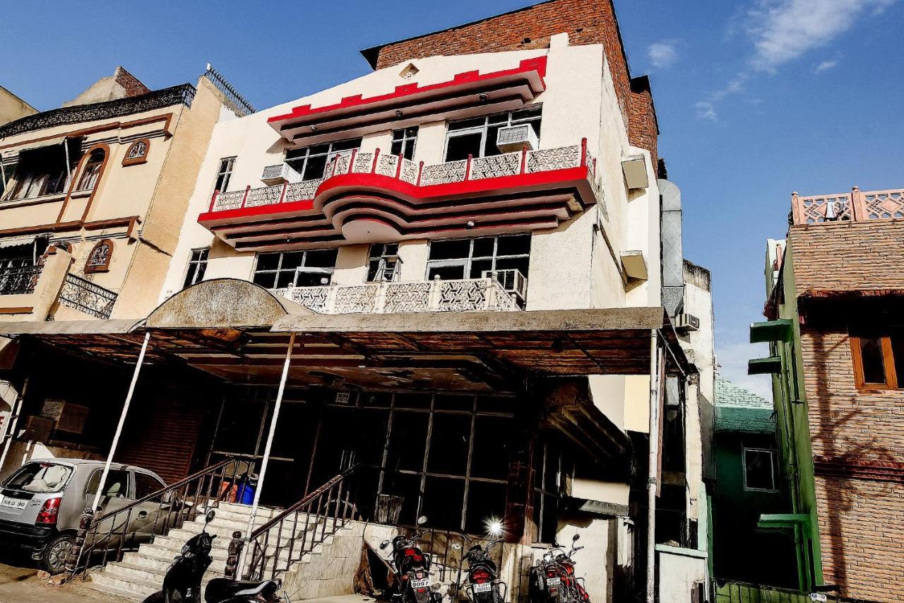 Oyo Hotel Apoorva Deluxe Jaipur Ngoại thất bức ảnh